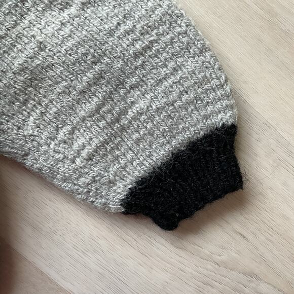 Zorro Boys Handmade Knit Jumper Sweater Large - Picture 6 of 16